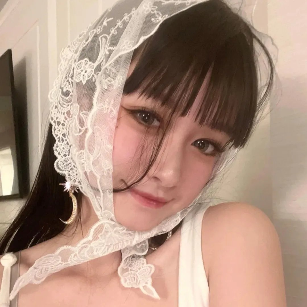 摇滚芭比 海报